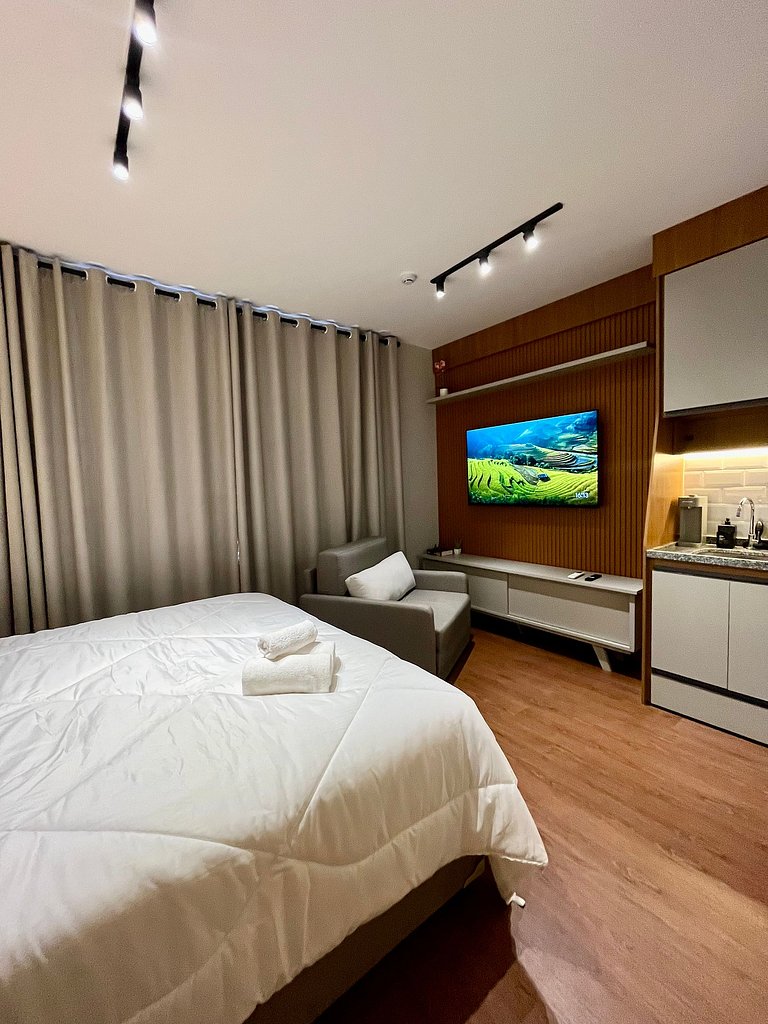 Studio Highlights 73