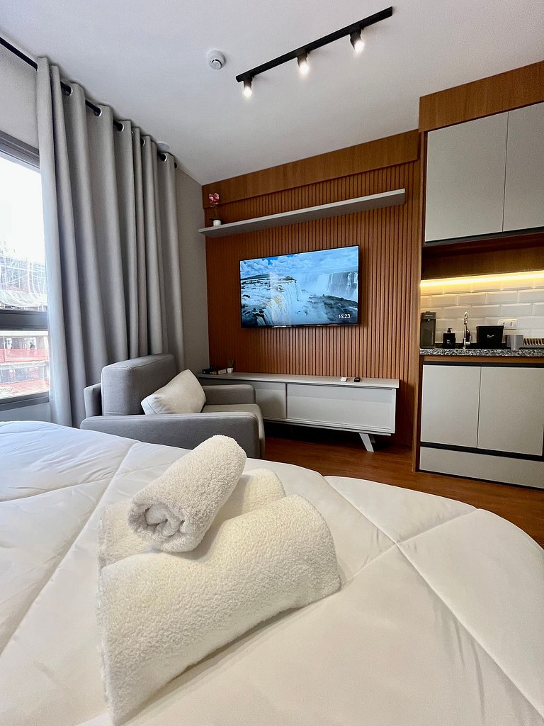 Studio Highlights 73