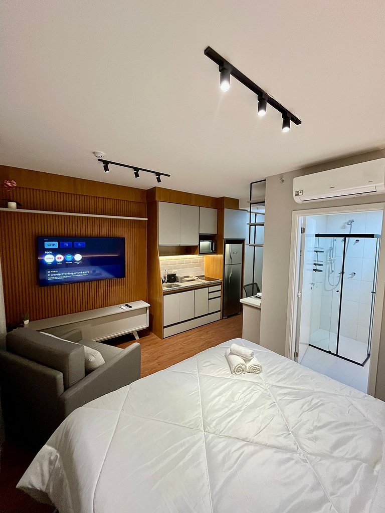 Studio Highlights 73