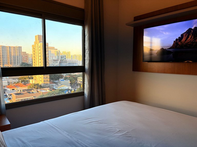 Apê de 1 dormitório | Piscina e Academia- B1005