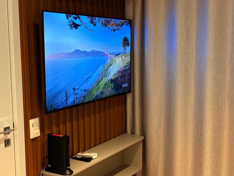 Apê de 1 dormitório | Piscina e Academia- B1005