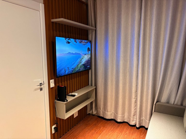 Apê de 1 dormitório | Piscina e Academia- B1005