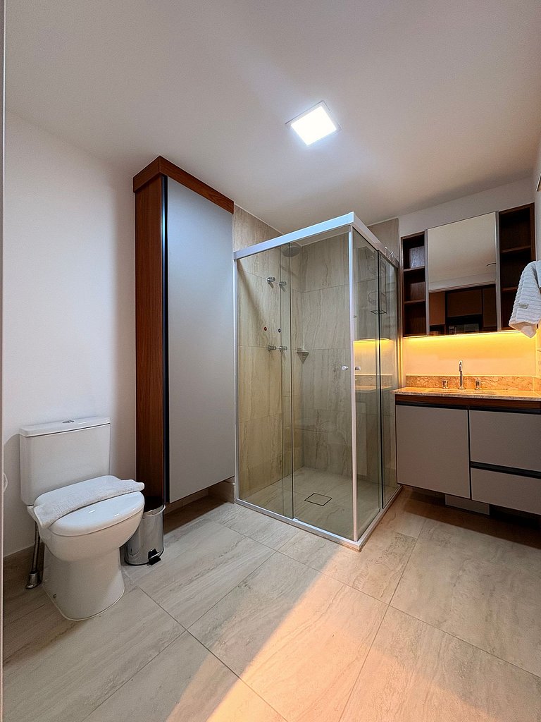 Apê de 1 dormitório | Piscina e Academia- B1005