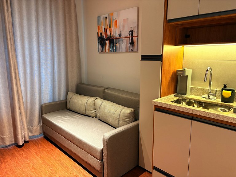 Apê de 1 dormitório | Piscina e Academia- B1005