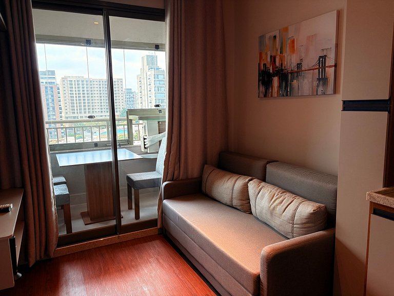 Apê de 1 dormitório | Piscina e Academia- B1005