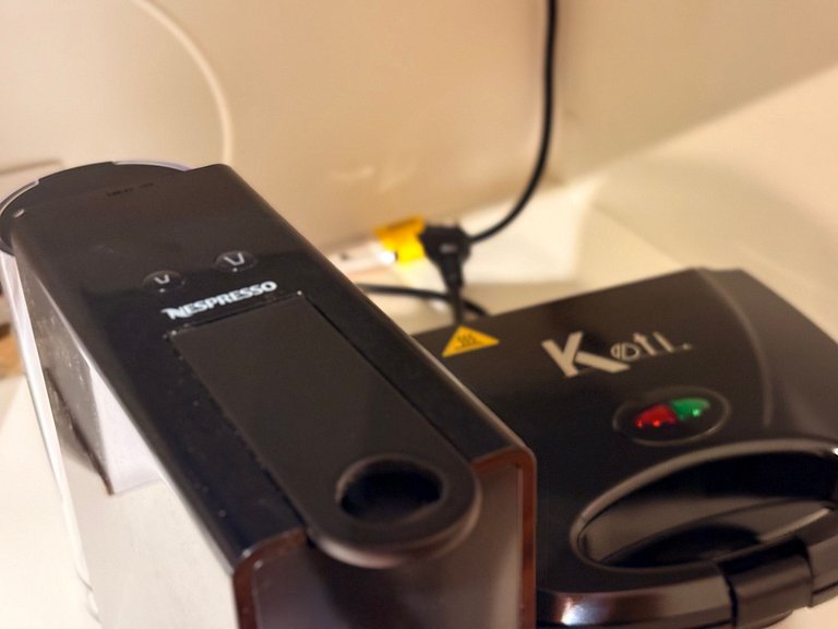 Aconchegante | Cama Queen e Smart TV 50”- HL53