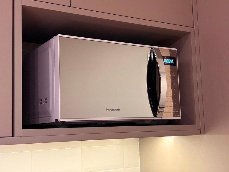 Aconchegante | Cama Queen e Smart TV 50”- HL53