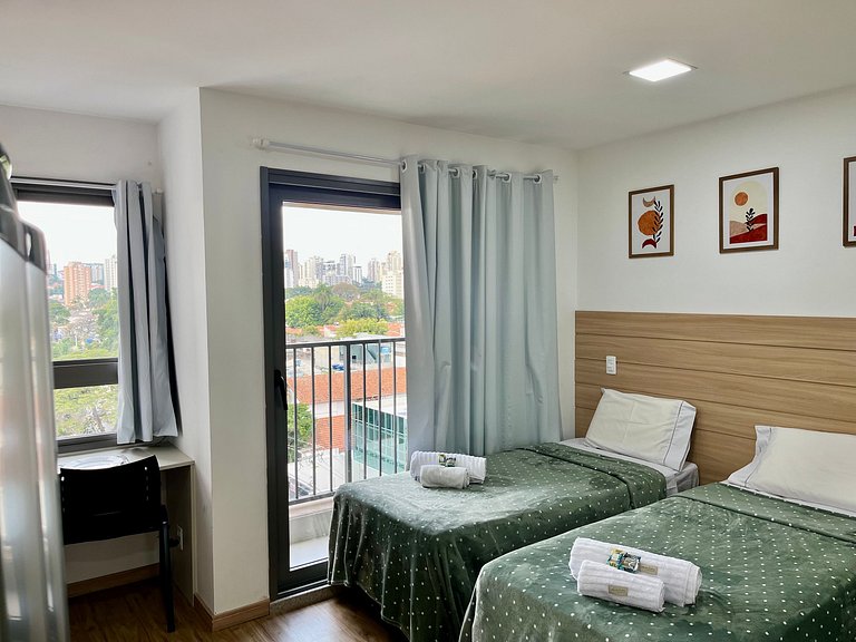 Studio no Campo Belo - 2 camas solteiro | Quad710