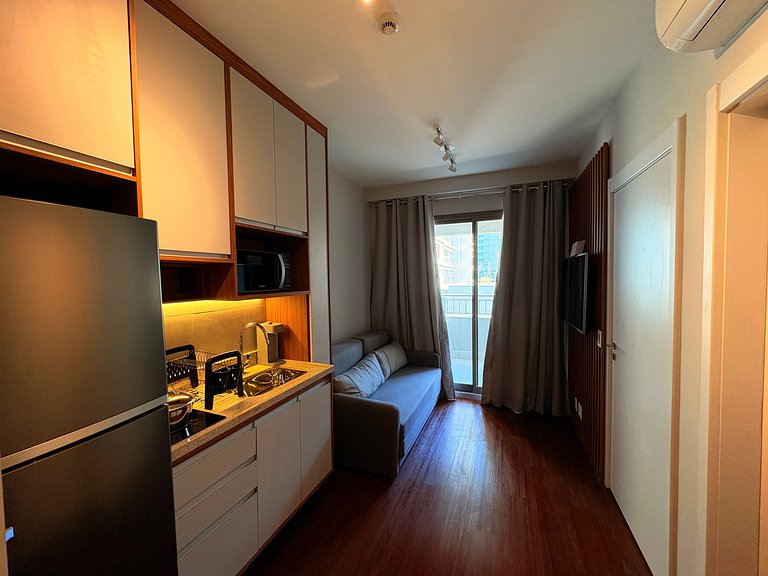 Apê de 1 dormitório | Piscina e Academia- B310