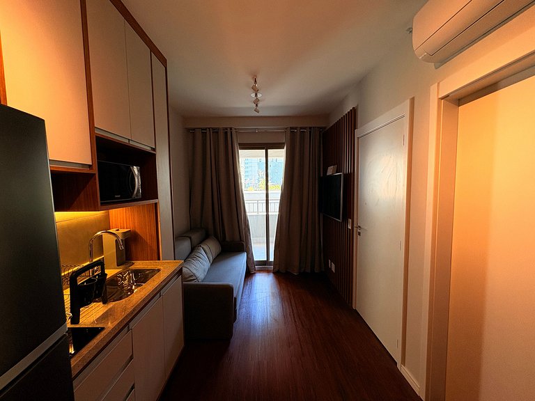 Apê de 1 dormitório | Piscina e Academia- B310