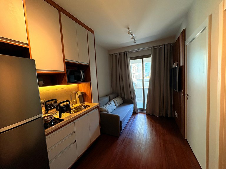 Apê de 1 dormitório | Piscina e Academia- B310