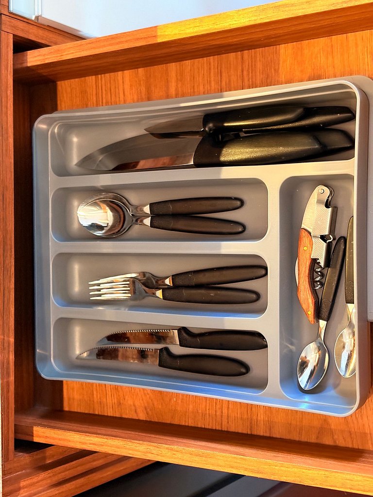 Apê de 1 dormitório | Piscina e Academia- B310