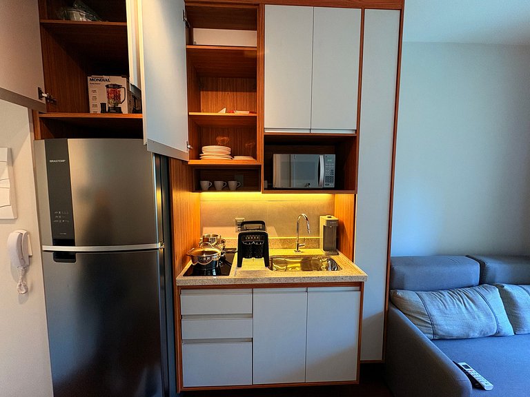 Apê de 1 dormitório | Piscina e Academia- B310