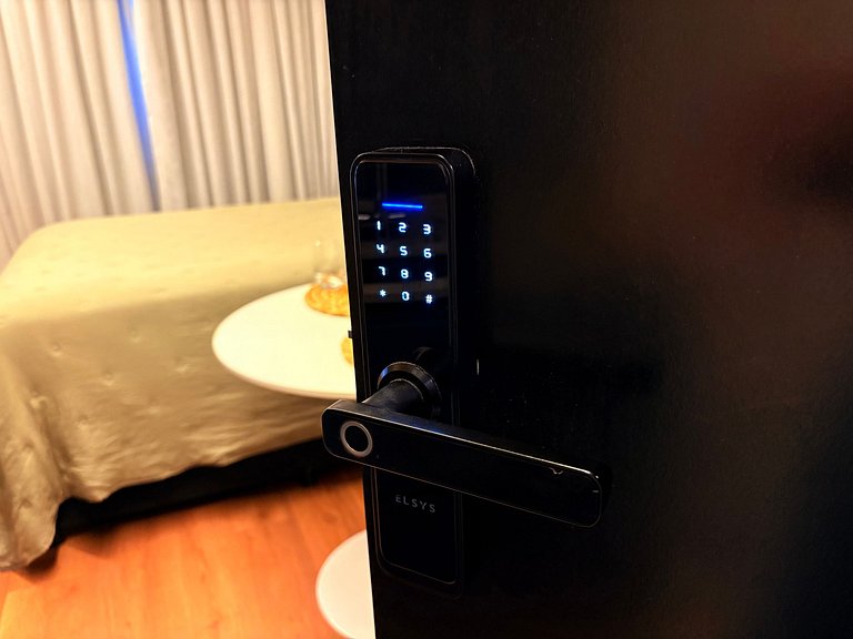 Studio Colorido 1105 A | Go Balkon Campo Belo