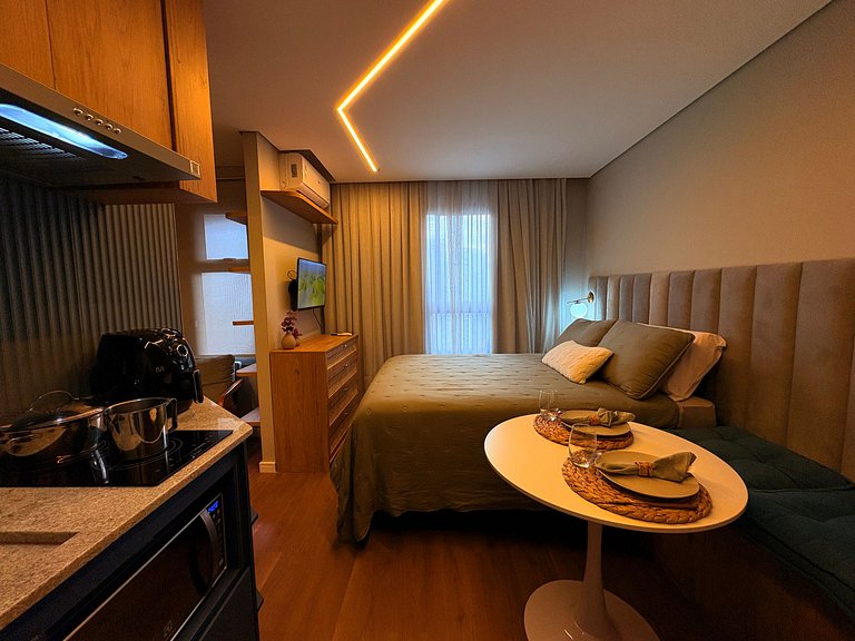 Studio Colorido 1105 A | Go Balkon Campo Belo