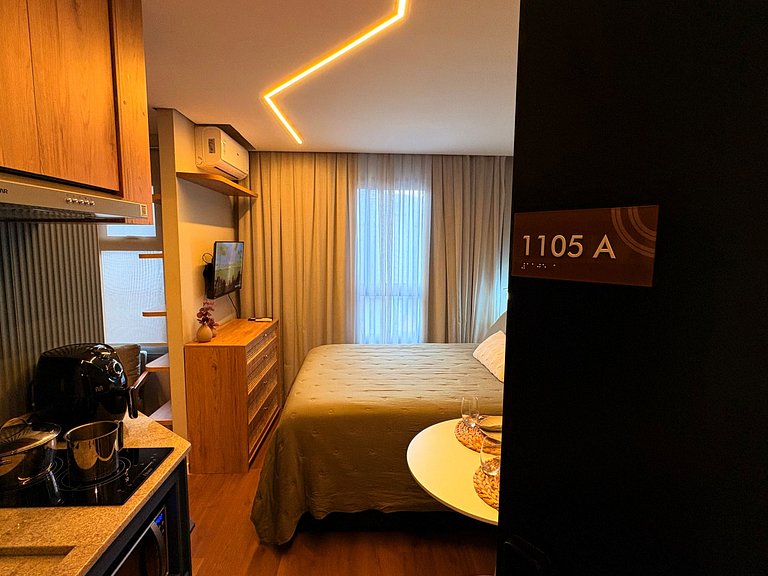 Studio Colorido 1105 A | Go Balkon Campo Belo