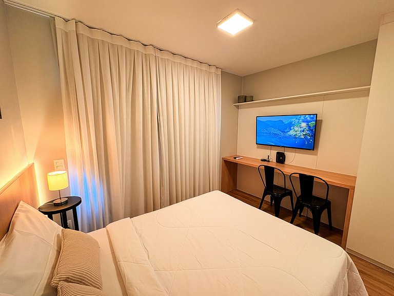 Studio com Piscina no Rooftop | GB1301B