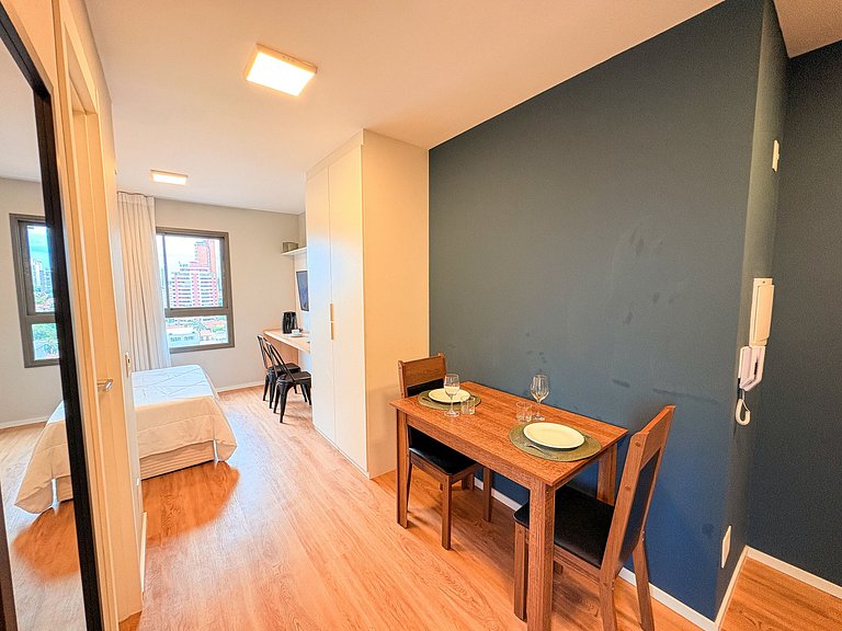 Studio com Piscina no Rooftop | GB1301B