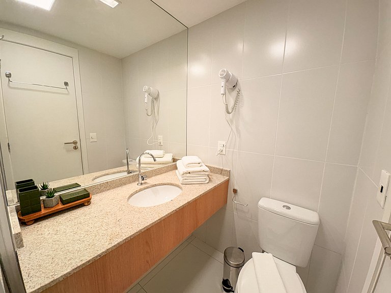 Studio com Piscina no Rooftop | GB1301B