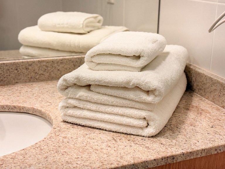 Studio com Piscina no Rooftop | GB1301B